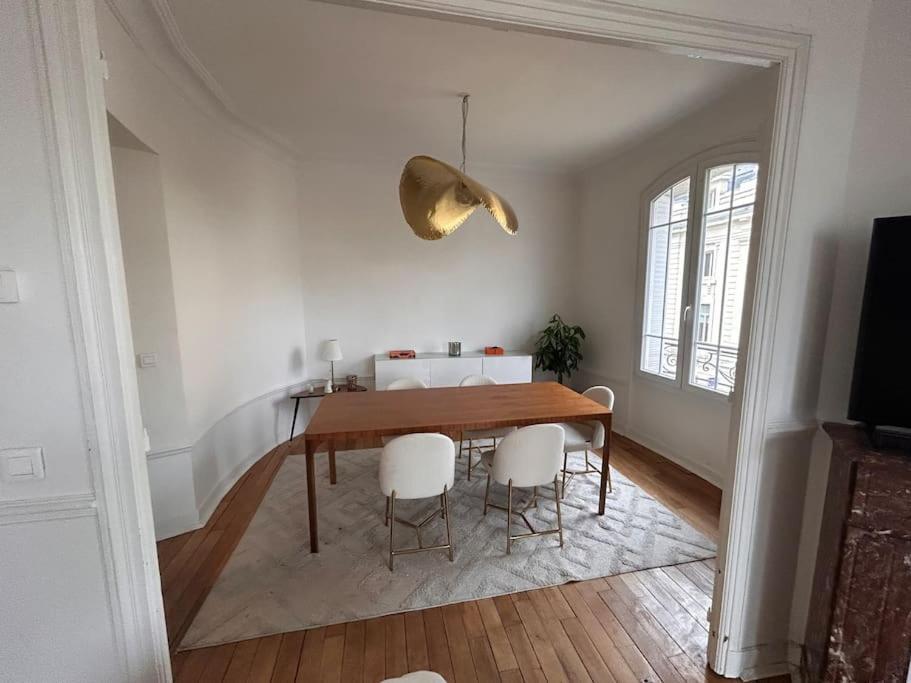 Apartament * Le Cathedrale * Reims Zewnętrze zdjęcie